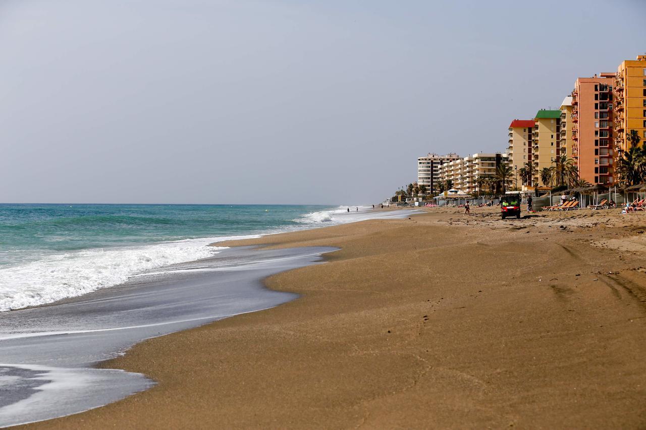 Suitur apartamento frente a la playa fuengirola Exterior foto